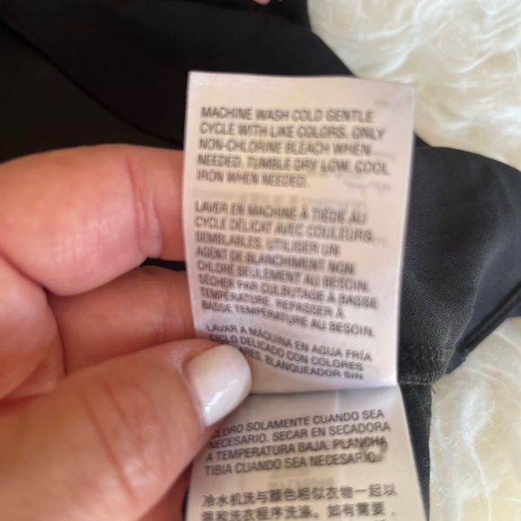 INC black and pink short sleeve blouse w/ flattering front pleat wear in/out XL - Picture 4 of 4